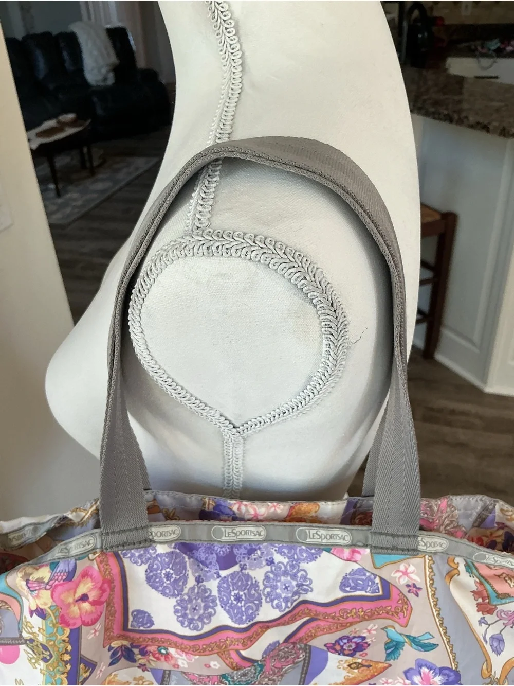 Lesportsac tote pastel